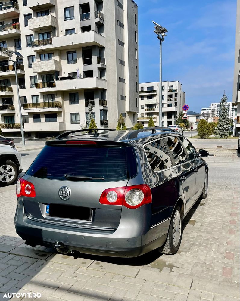 Volkswagen Passat 2.0 TDI Individual Chrom - 5