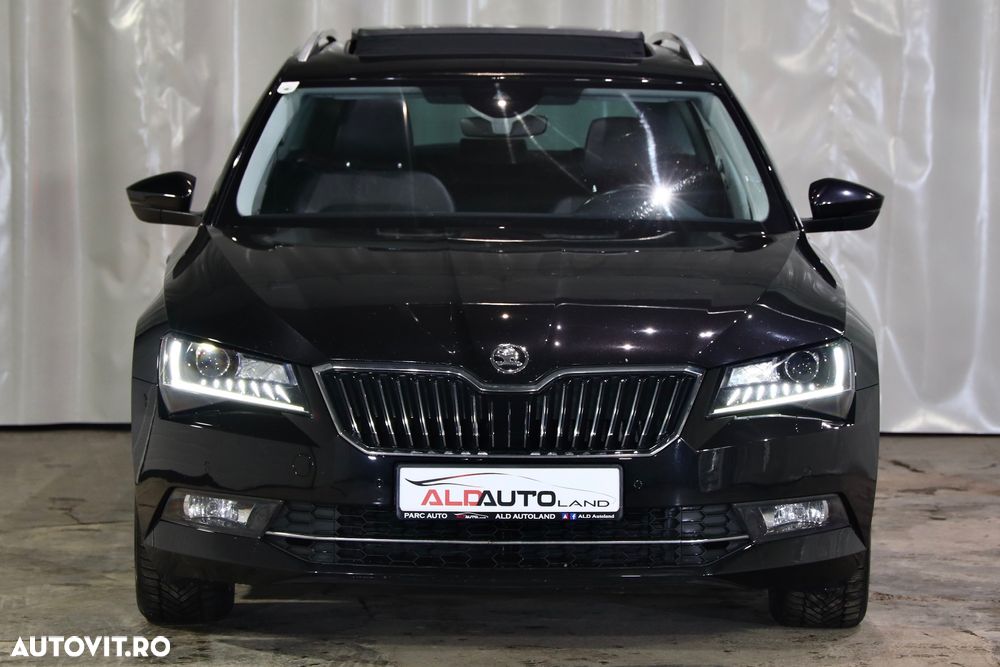 Skoda Superb Combi 2.0 TDI 4x4 SportLine - 36