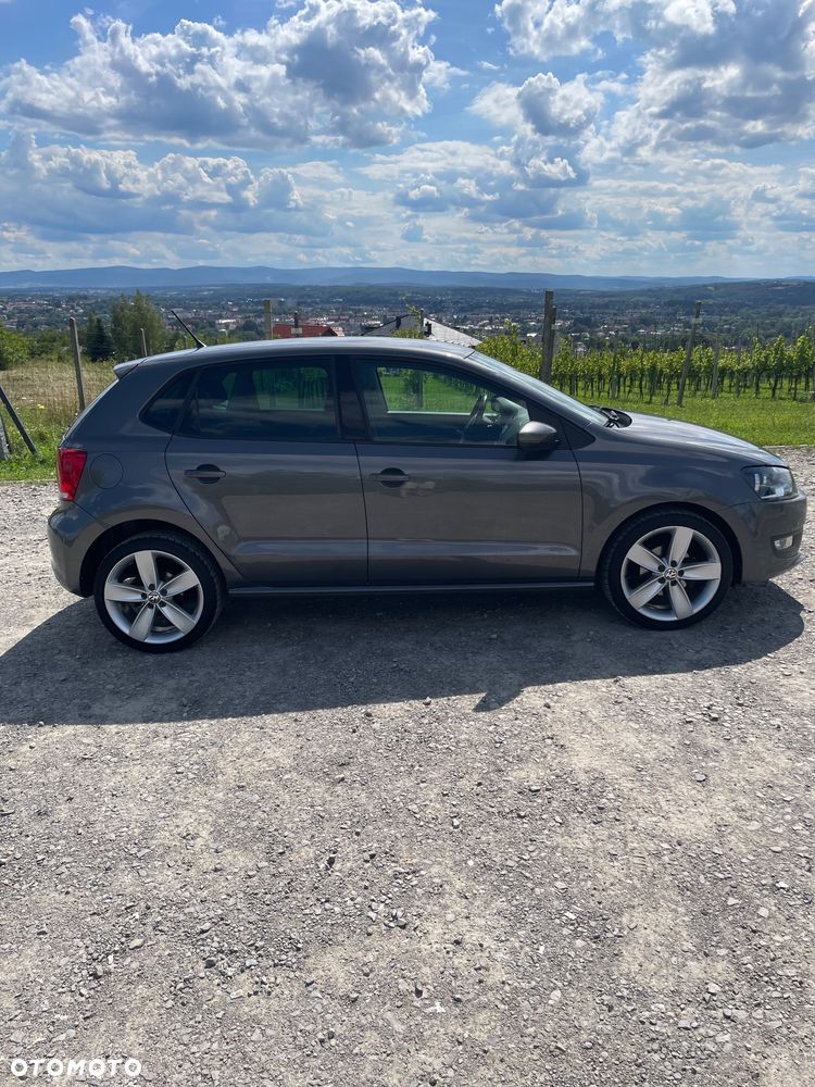 Volkswagen Polo - 8