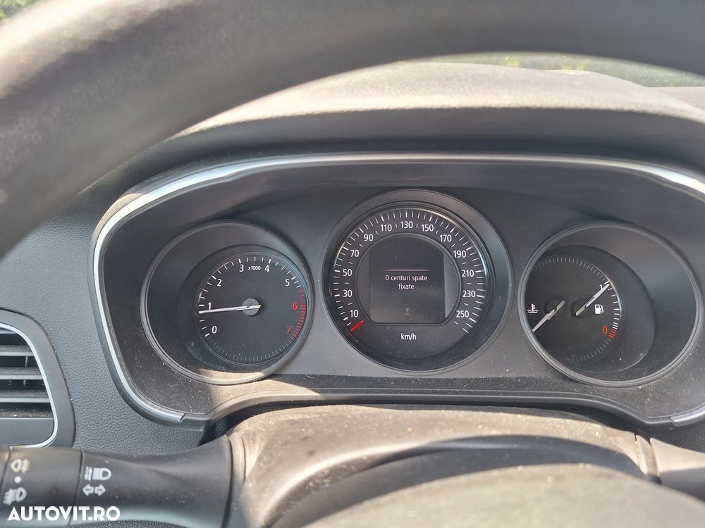 Renault Megane - 1
