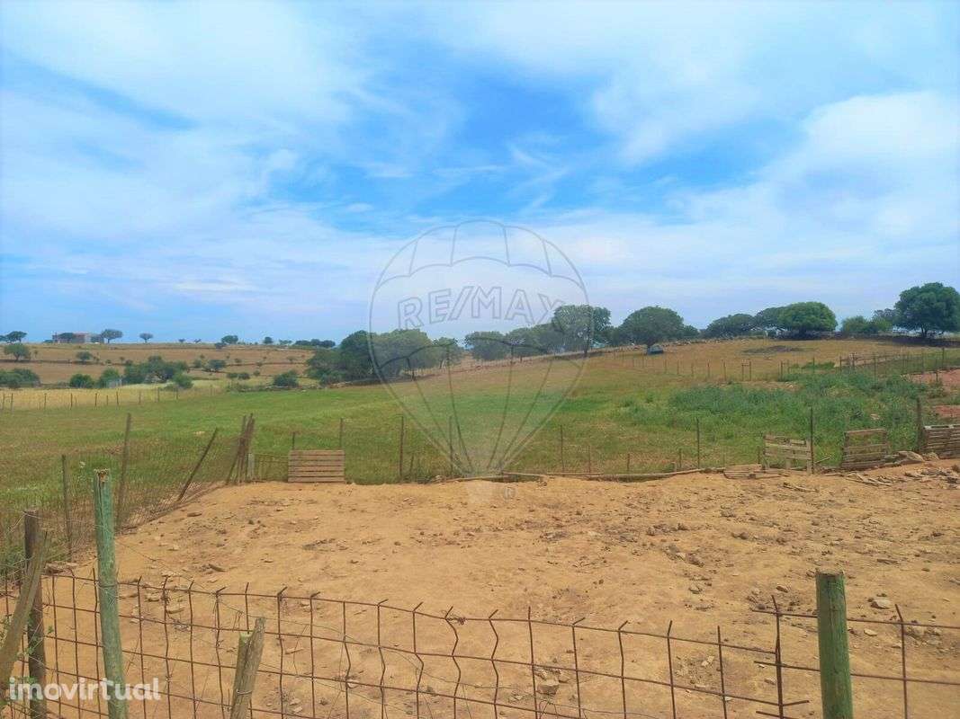 Terreno  para venda - Grande imagem: 2/5