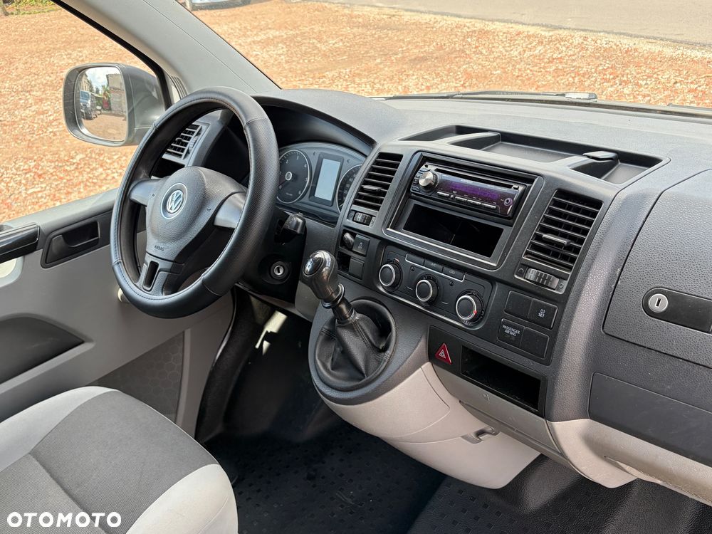 Volkswagen Transporter - 10