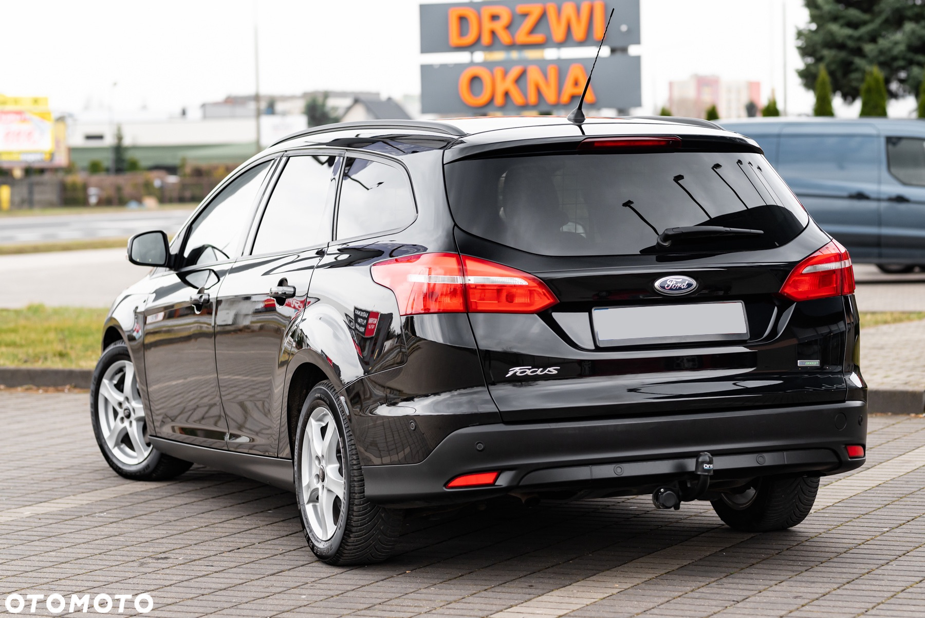 Ford Focus 1.0 EcoBoost Trend - 12