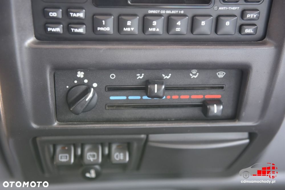 Jeep Wrangler - 26