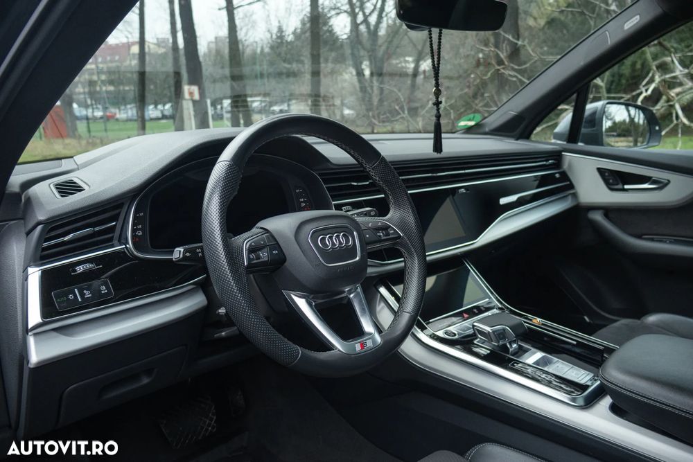 Audi Q7 - 21