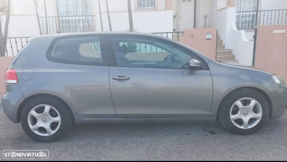 VW Golf 1.6 TDi DPF Comfortline - 10