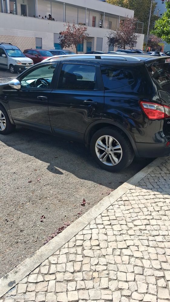 Nissan Qashqai +2