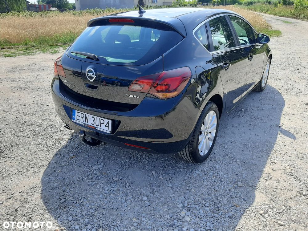Opel Astra 1.4 T Cosmo - 6