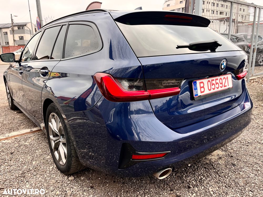 BMW Seria 3 330e Aut. Luxury Line - 7