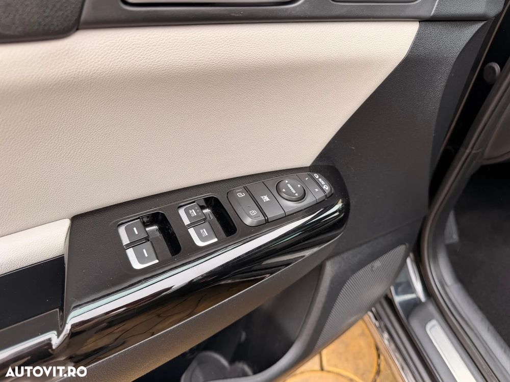 Kia Sportage 2.0 CRDI AWD Eco-Dynamics+ (48V M-H) Aut. GT LINE - 15