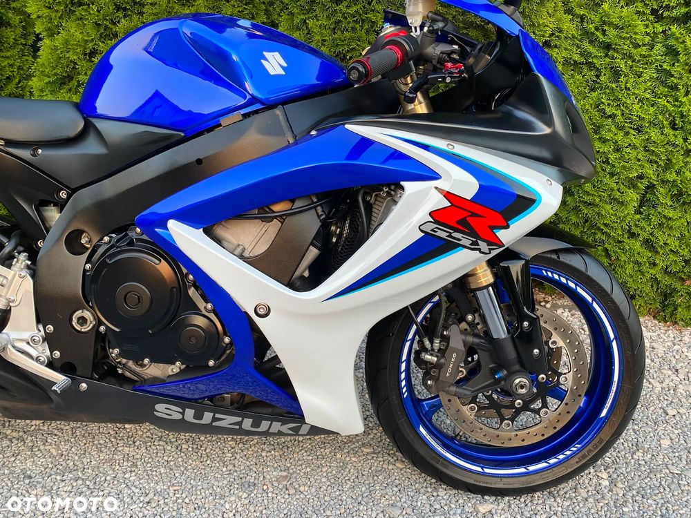 Suzuki GSX-R - 19