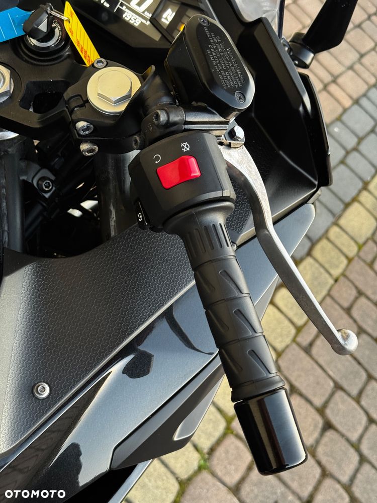 Kawasaki Ninja - 14