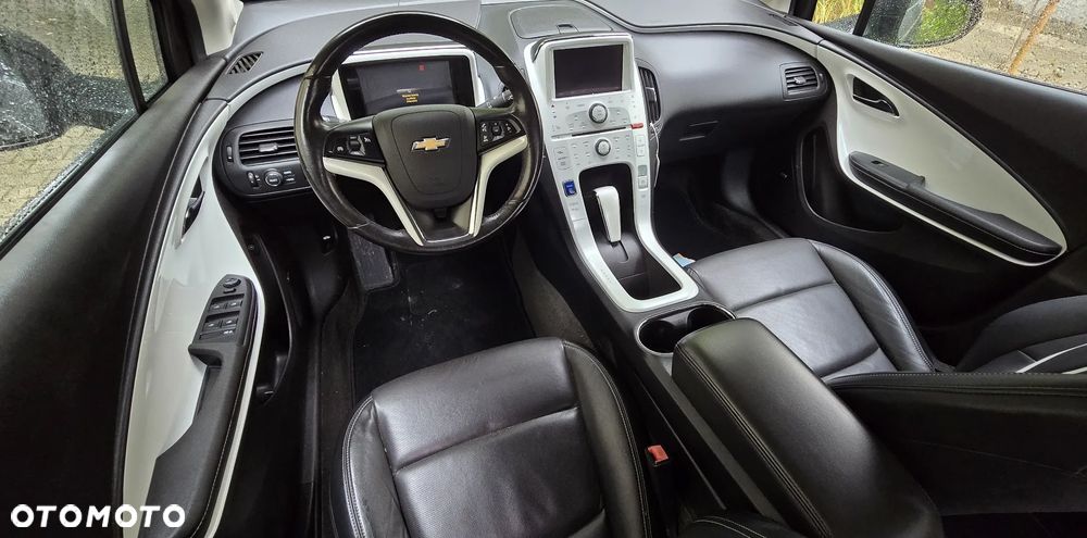 Chevrolet Volt - 11