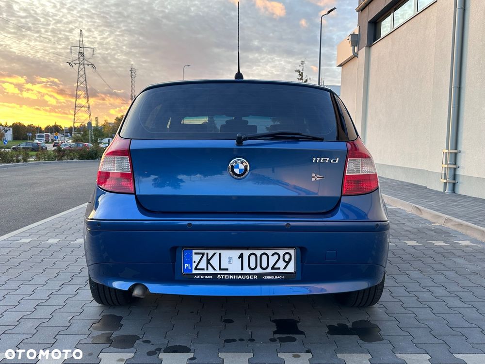 BMW Seria 1 118d - 6