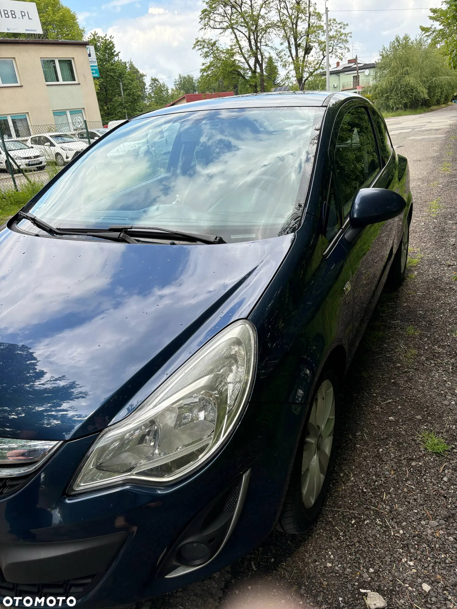 Opel Corsa - 2