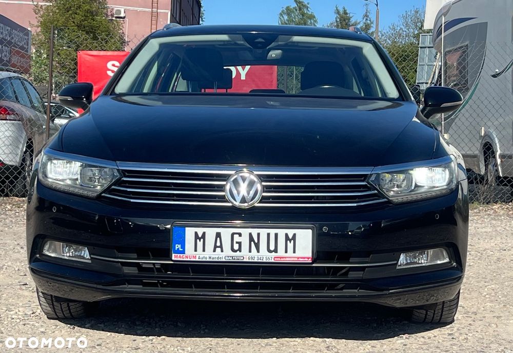 Volkswagen Passat - 30