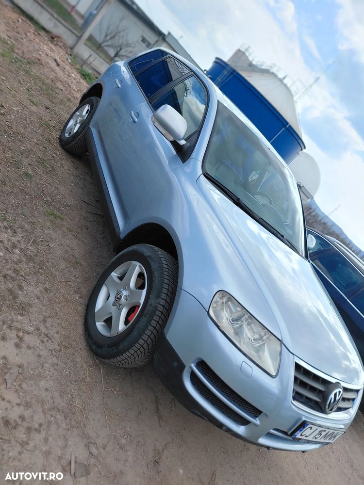 Volkswagen Touareg 2.5 TDI R5 Aut. - 2