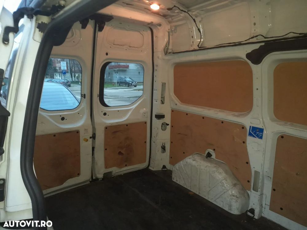 Ford Transit Custom - 26