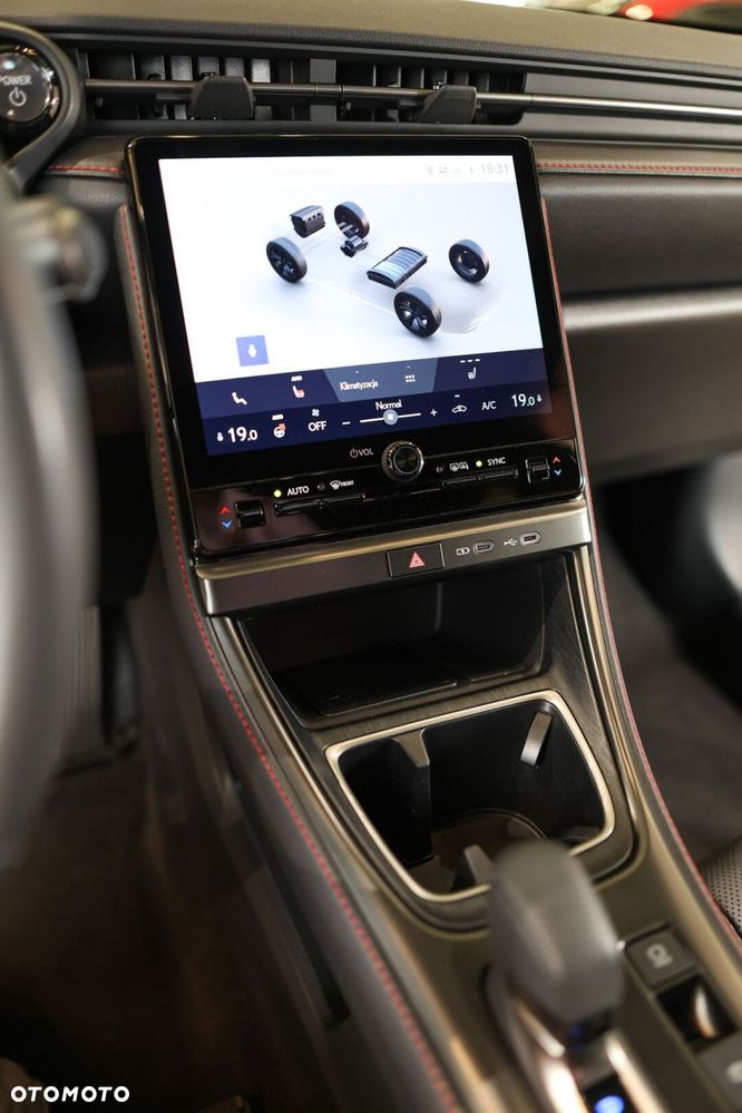 Lexus LBX 1.5 Hybrid Emotion - 22