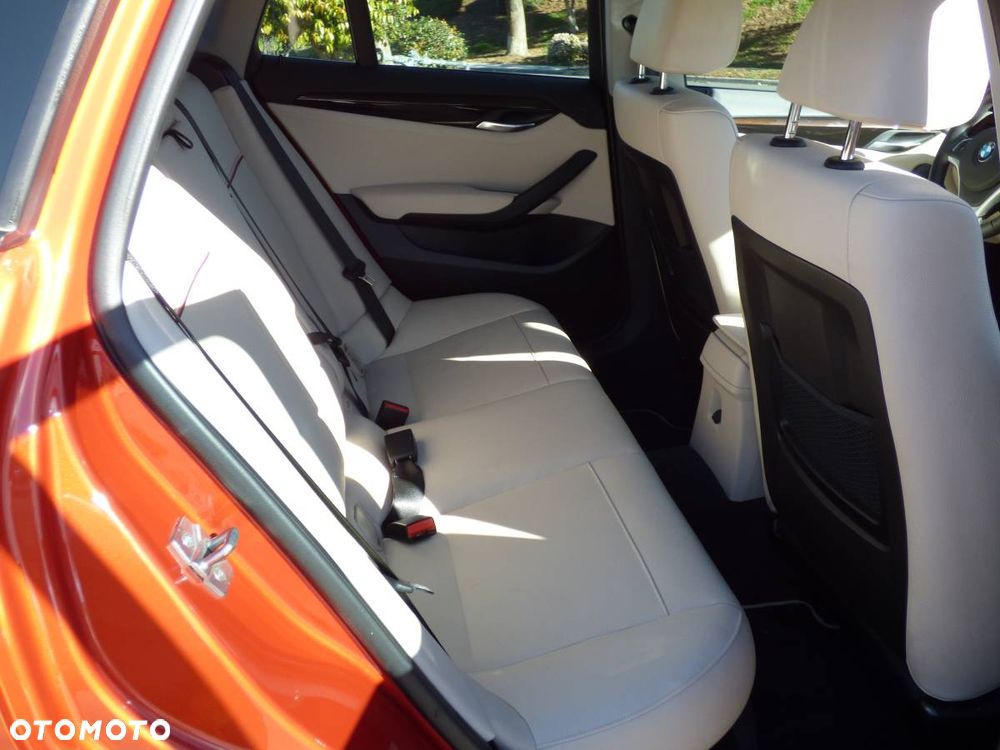 BMW X1 xDrive28i xLine - 8