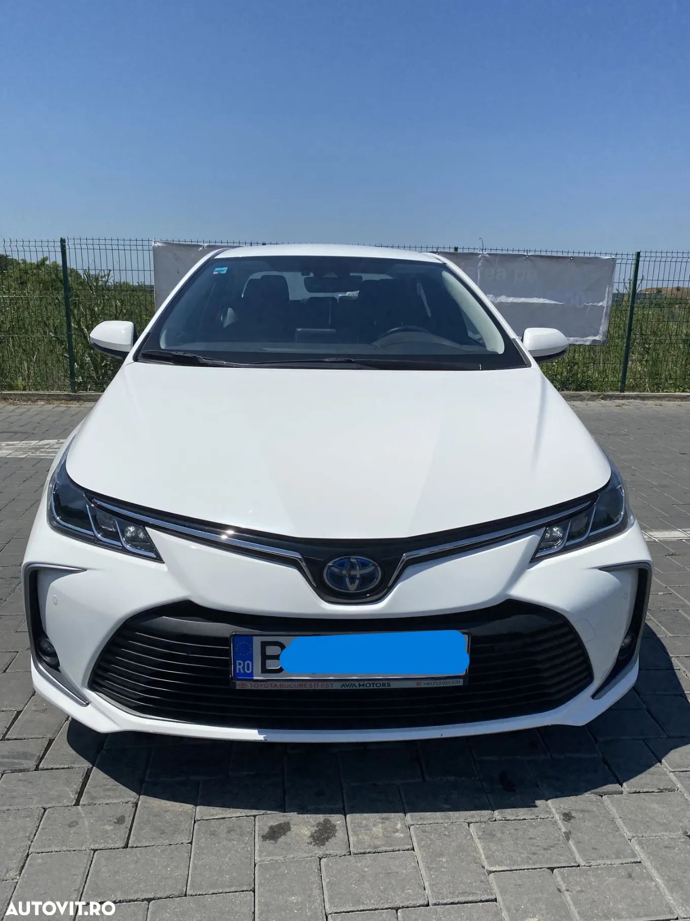 Toyota Corolla 1.8 HSD Dynamic - 1