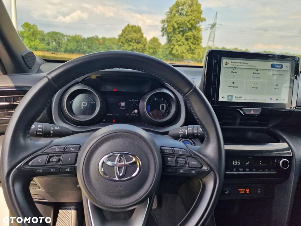 Toyota Yaris Cross Hybrid 1.5 Comfort 4x4 - 9