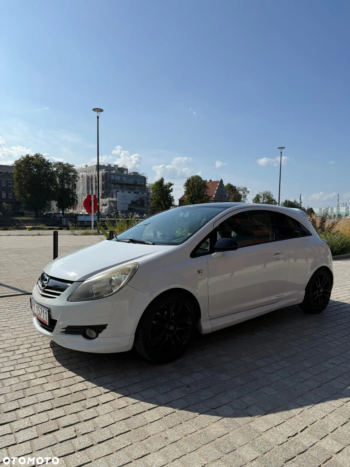 Opel Corsa 1.4 16V Limited Edition - 6