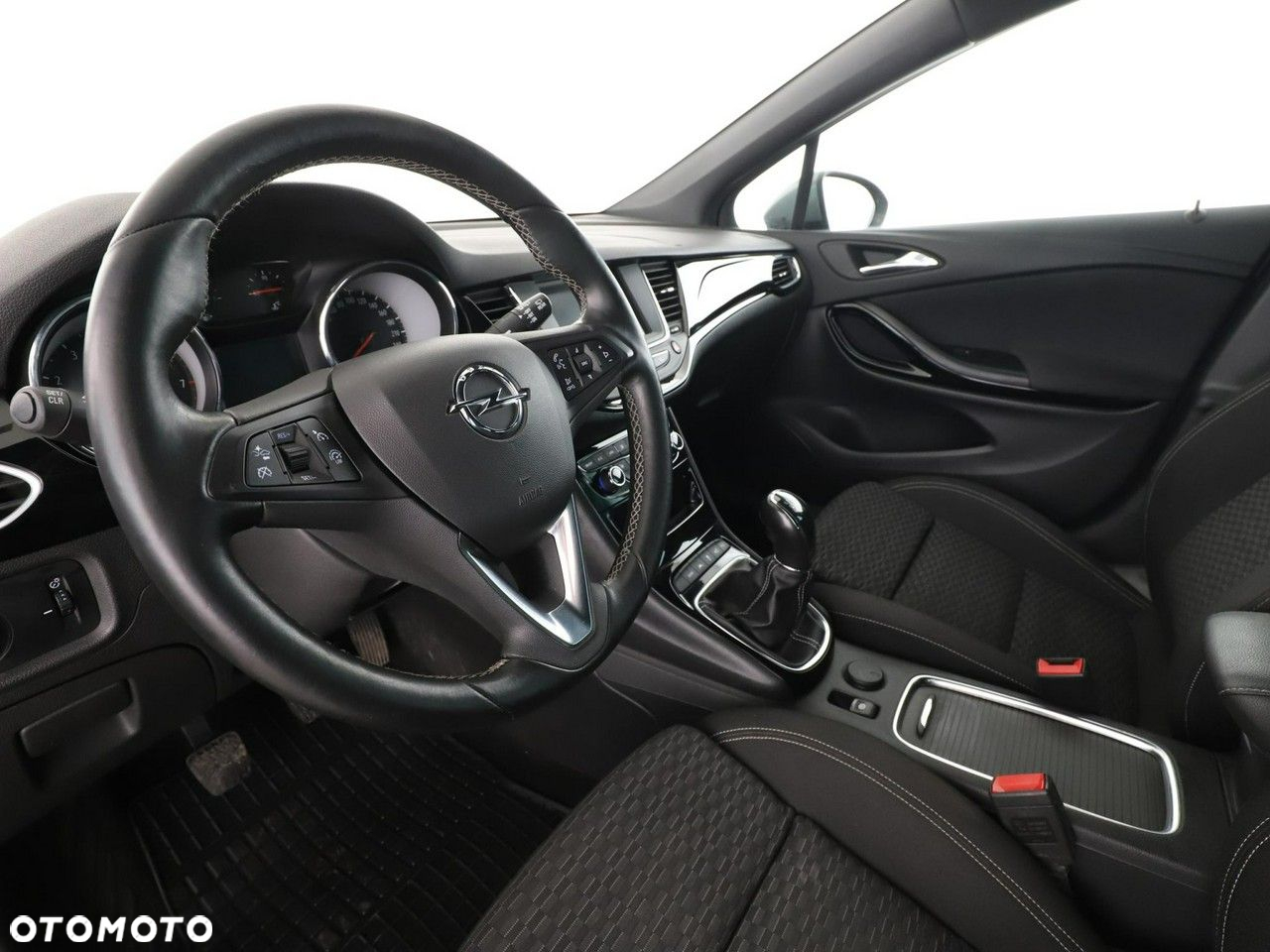 Opel Astra 1.4 Turbo Dynamic - 14