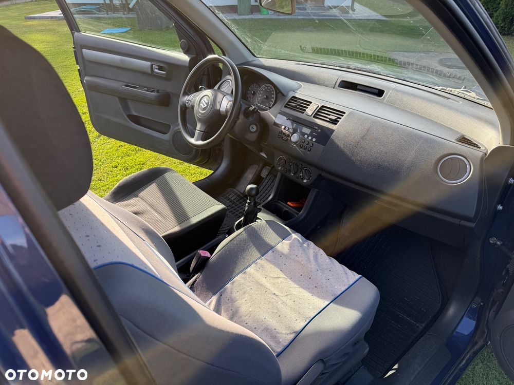 Suzuki Swift 1.3 GC - 9