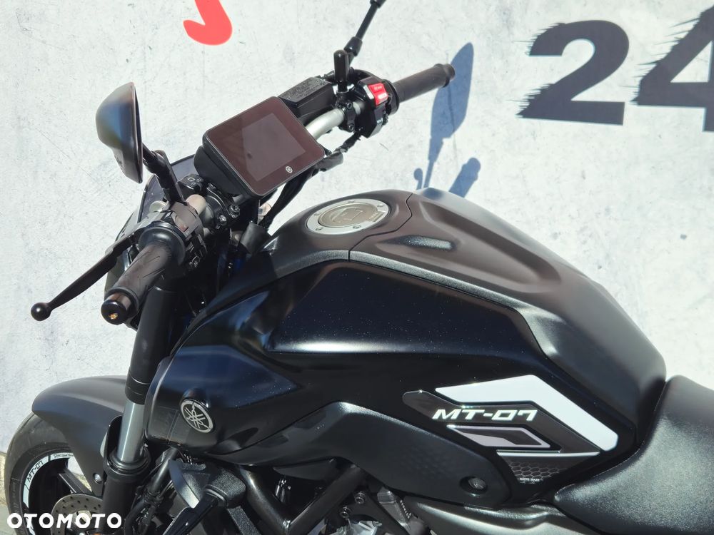 Yamaha MT - 15