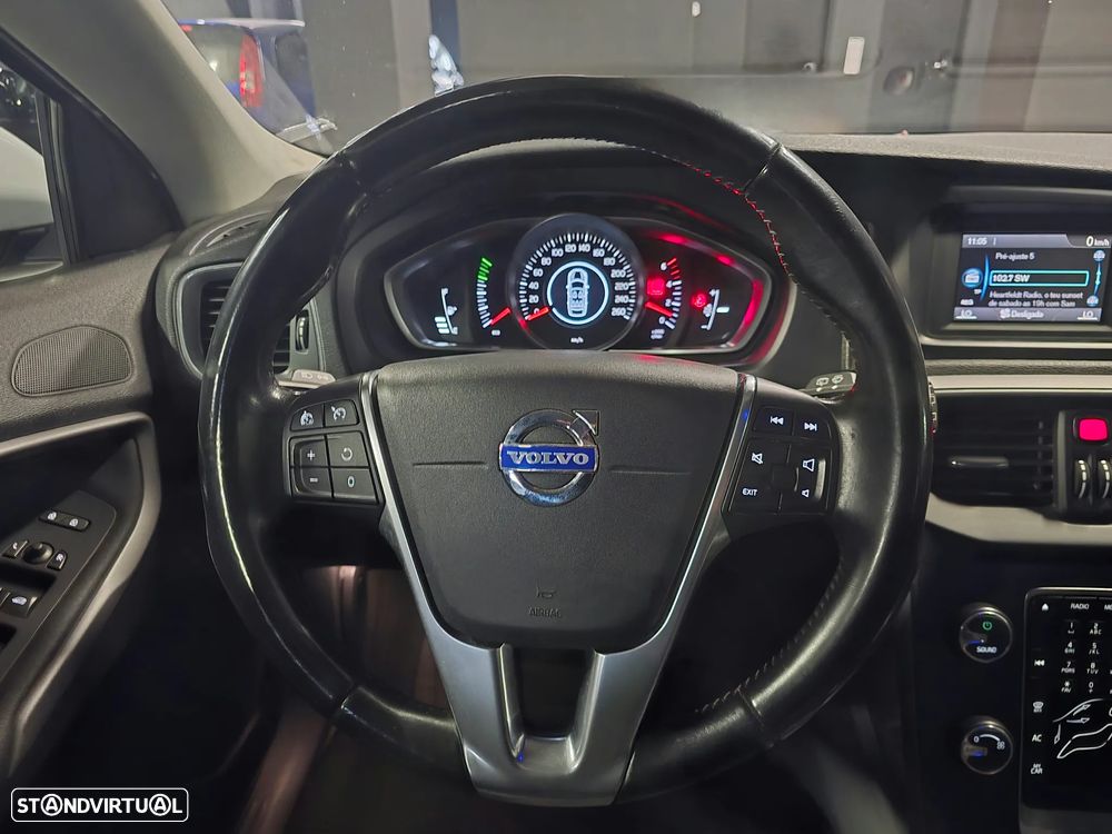 Volvo V40 2.0 D2 Kinetic - 24