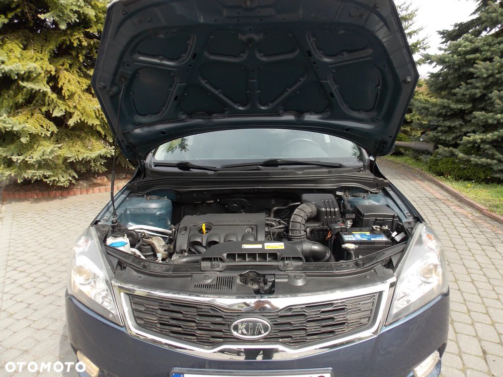 Kia Ceed 1.4 CVVT ISG Spirit - 26