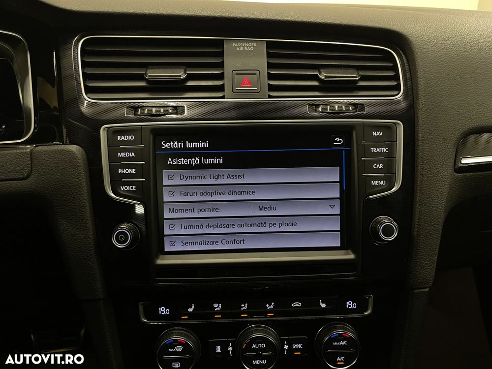 Volkswagen Golf 1.4 GTE Plug-In-Hybrid DSG - 21