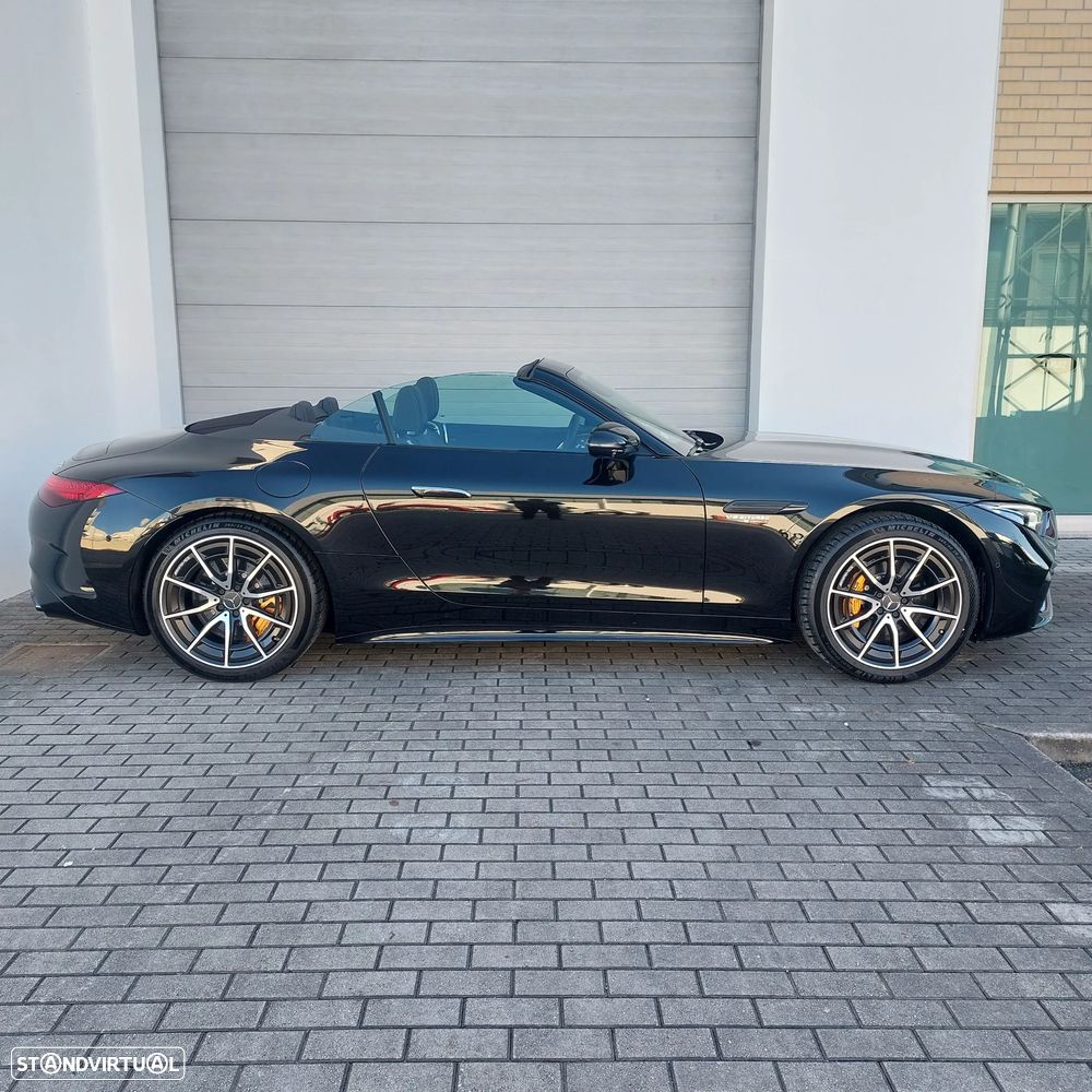 Mercedes-Benz SL 63 AMG 4Matic+ - 11