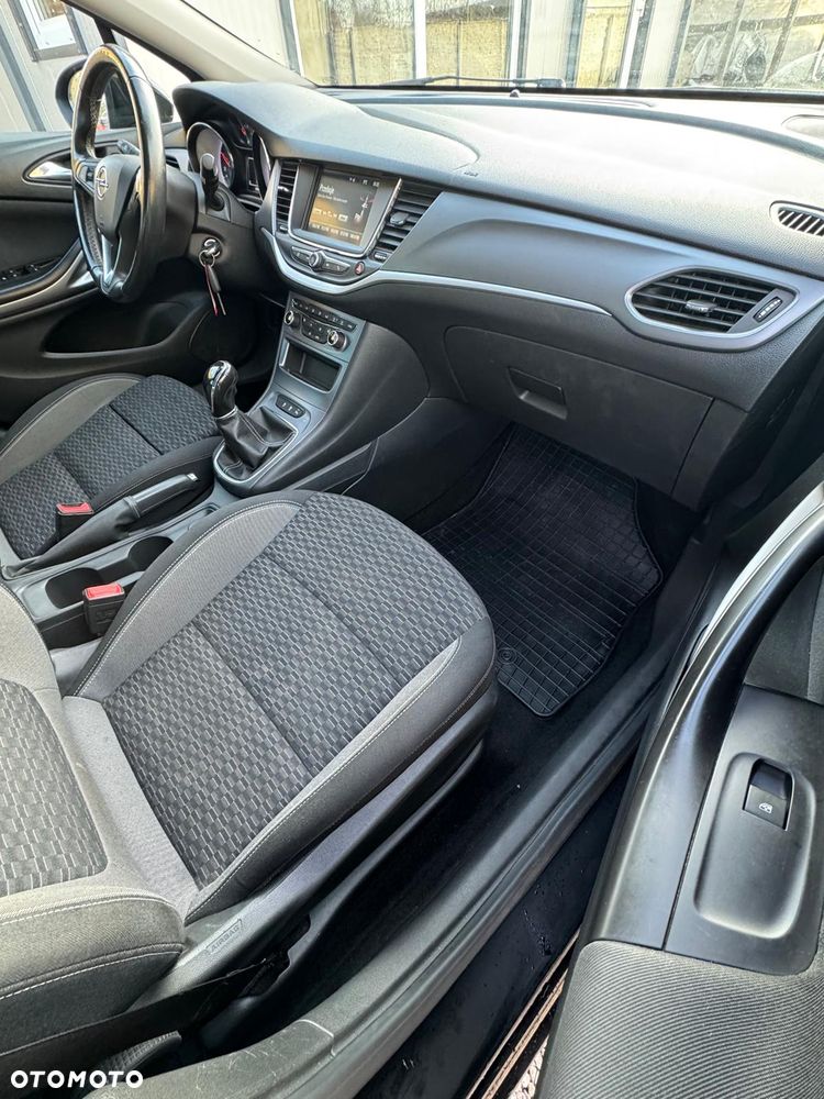 Opel Astra 1.5 D Start/Stop Business Elegance - 7