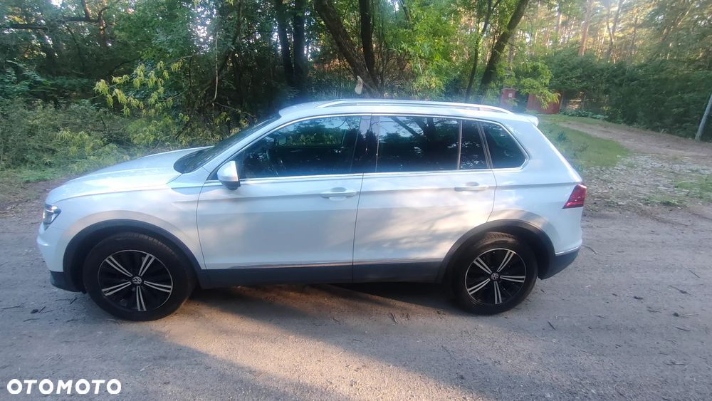 Volkswagen Tiguan - 5