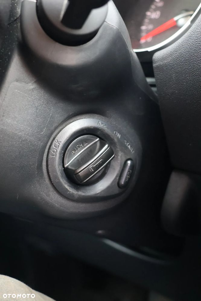 Nissan Qashqai - 15