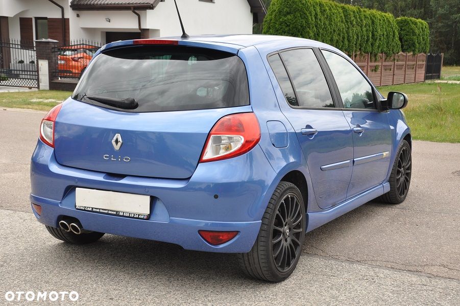 Renault Clio 1.6 16V 130 GT - 4