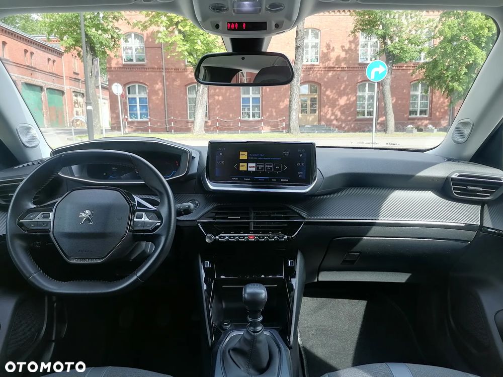 Peugeot 2008 1.5 BlueHDi Allure S&S - 29