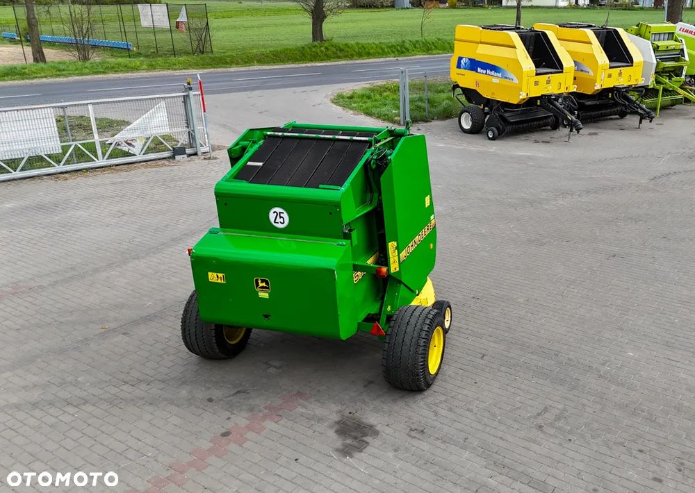 John Deere 570 Stan Idealny Posiadam wiele maszyn Prasa Ciągnik Rozrzutnik - 6