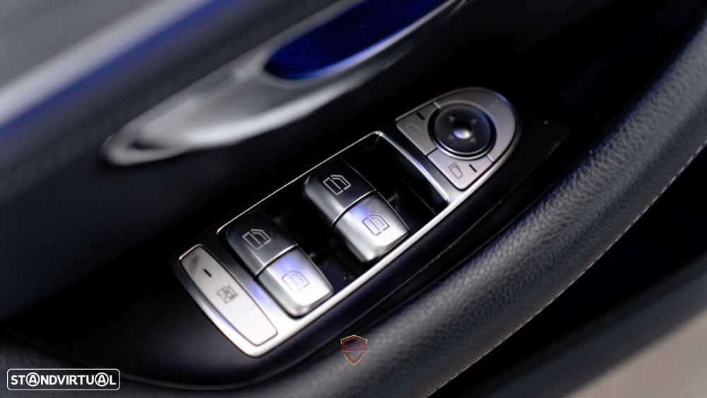 Mercedes-Benz CLS 220 d AMG Line - 18