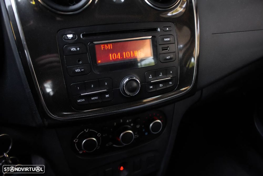 Dacia Sandero 0.9 TCe Comfort Bi-Fuel - 18