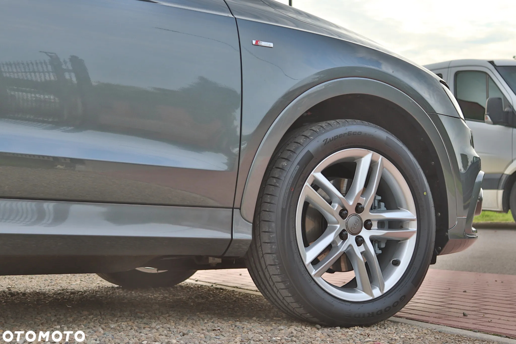 Audi Q3 2.0 TDI Quattro - 14