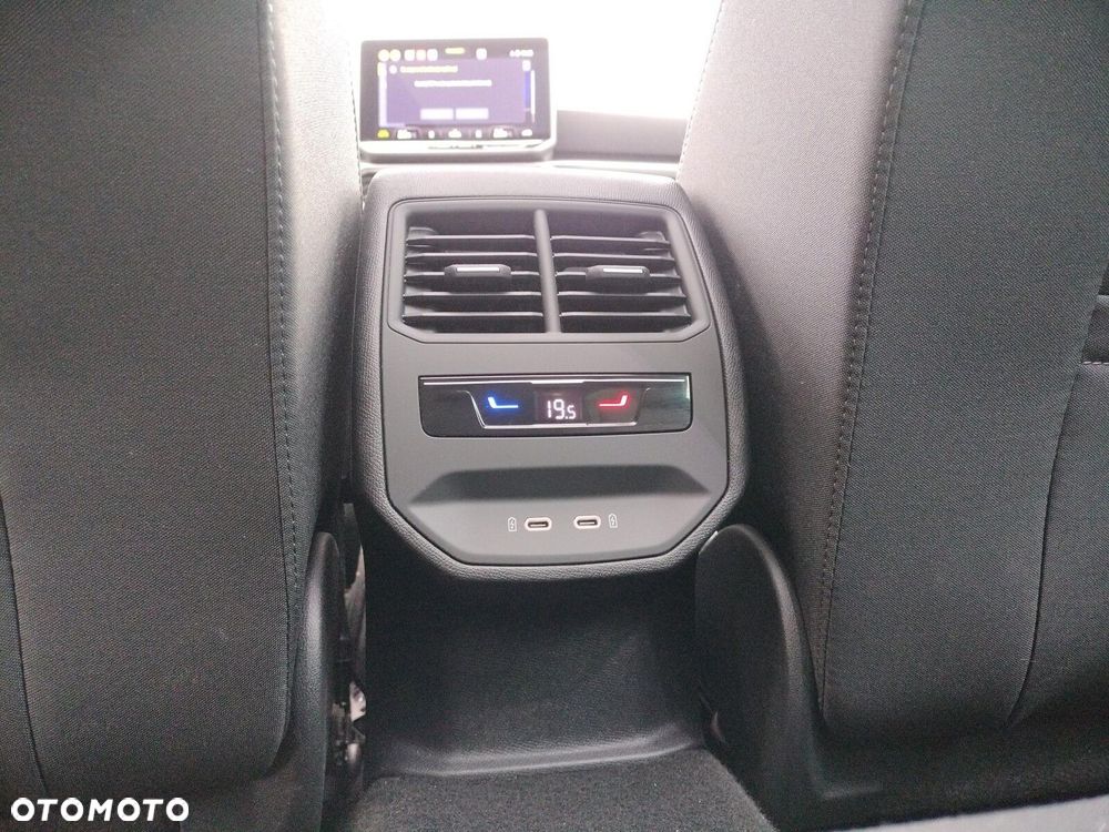 Seat Leon Sportstourer - 25