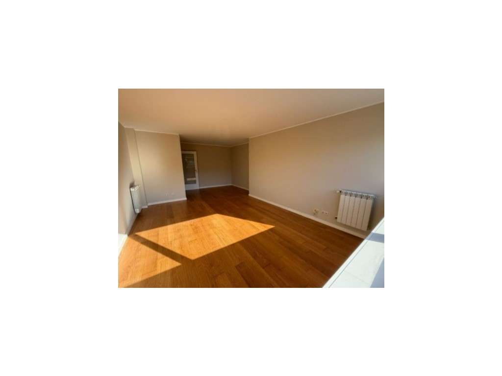 Apartamento T2 renovado em Matosinhos - Grande imagem: 3/30