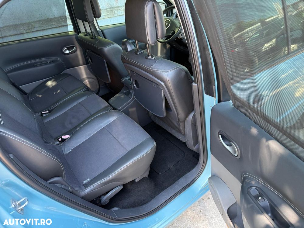 Renault Scenic - 26
