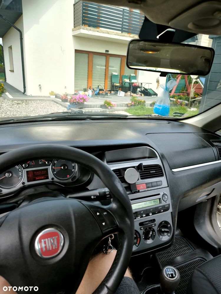 Fiat Linea 1.4 Active Euro5 - 9