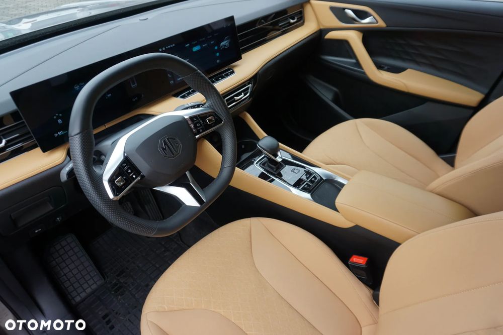 MG HS 1.5 T-GDI Excite DCT - 22