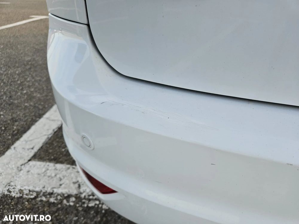 Ford Focus 1.6 TDCi DPF Titanium - 33