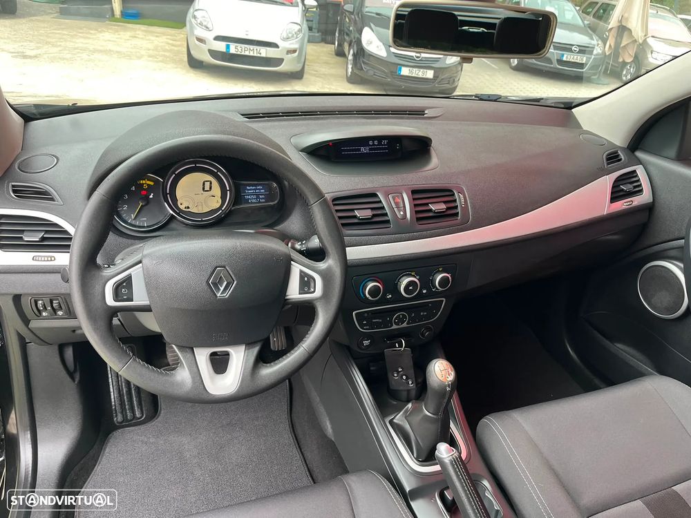 Renault Mégane Coupe 1.5 dCi Dynamique - 15